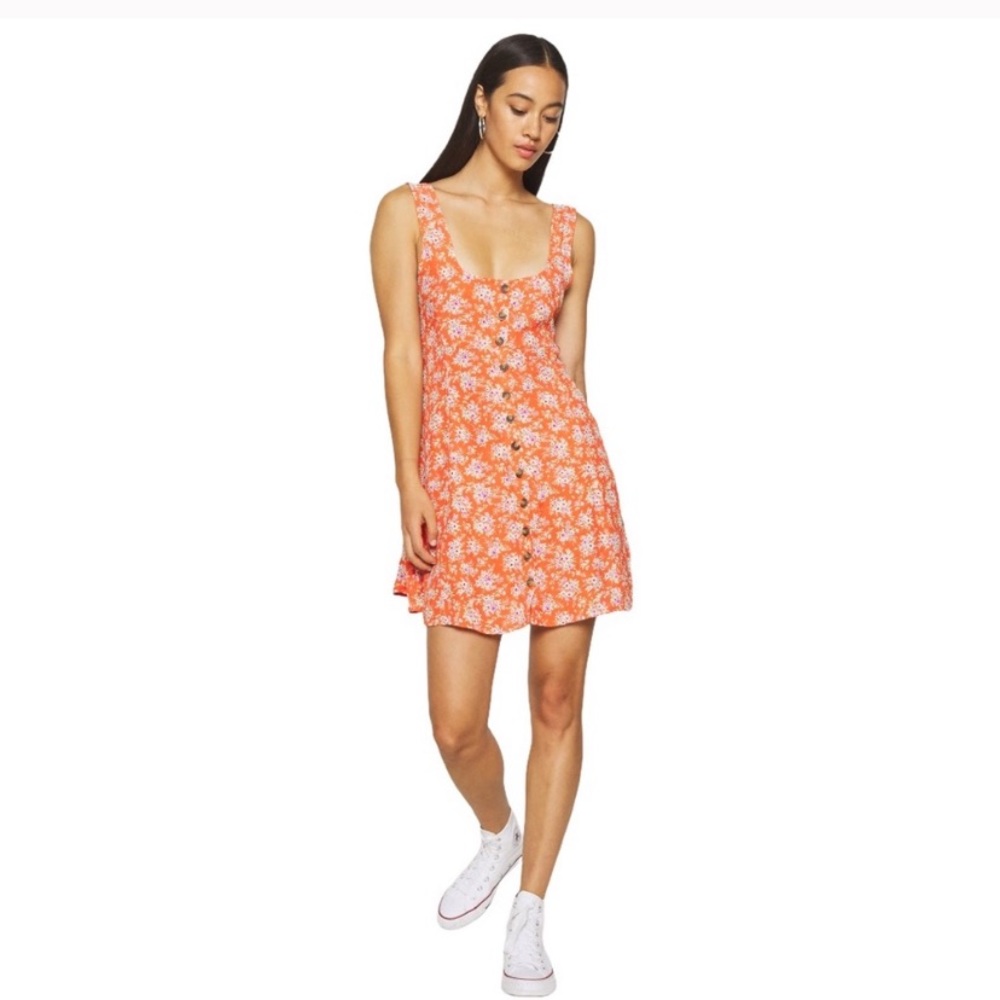 American Eagle Tie Back Button Front Floral Dress